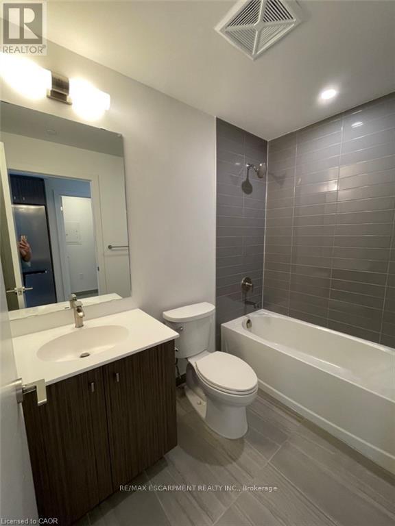 1805 - 15 Wellington Street, Kitchener, Ontario  N2G 0E4 - Photo 6 - X12820246