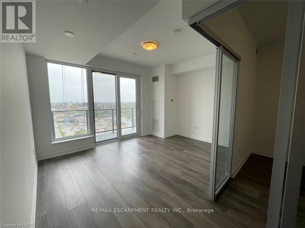 1805 - 15 Wellington Street, Kitchener, Ontario  N2G 0E4 - Photo 8 - X12820246