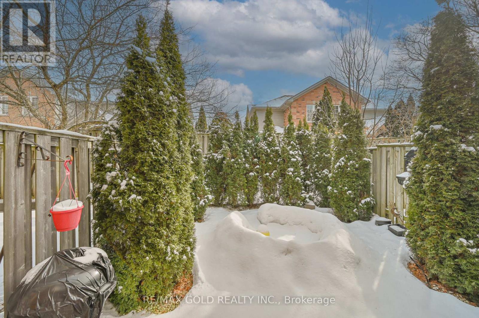 9 - 81 Valridge Drive, Hamilton, Ontario  L9G 5B7 - Photo 38 - X12820264