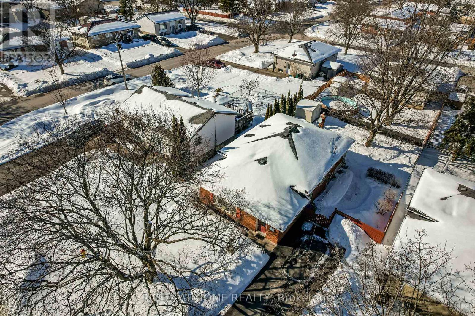 31 Thorncliffe Drive, Belleville, Ontario  K8P 4L3 - Photo 25 - X12820266