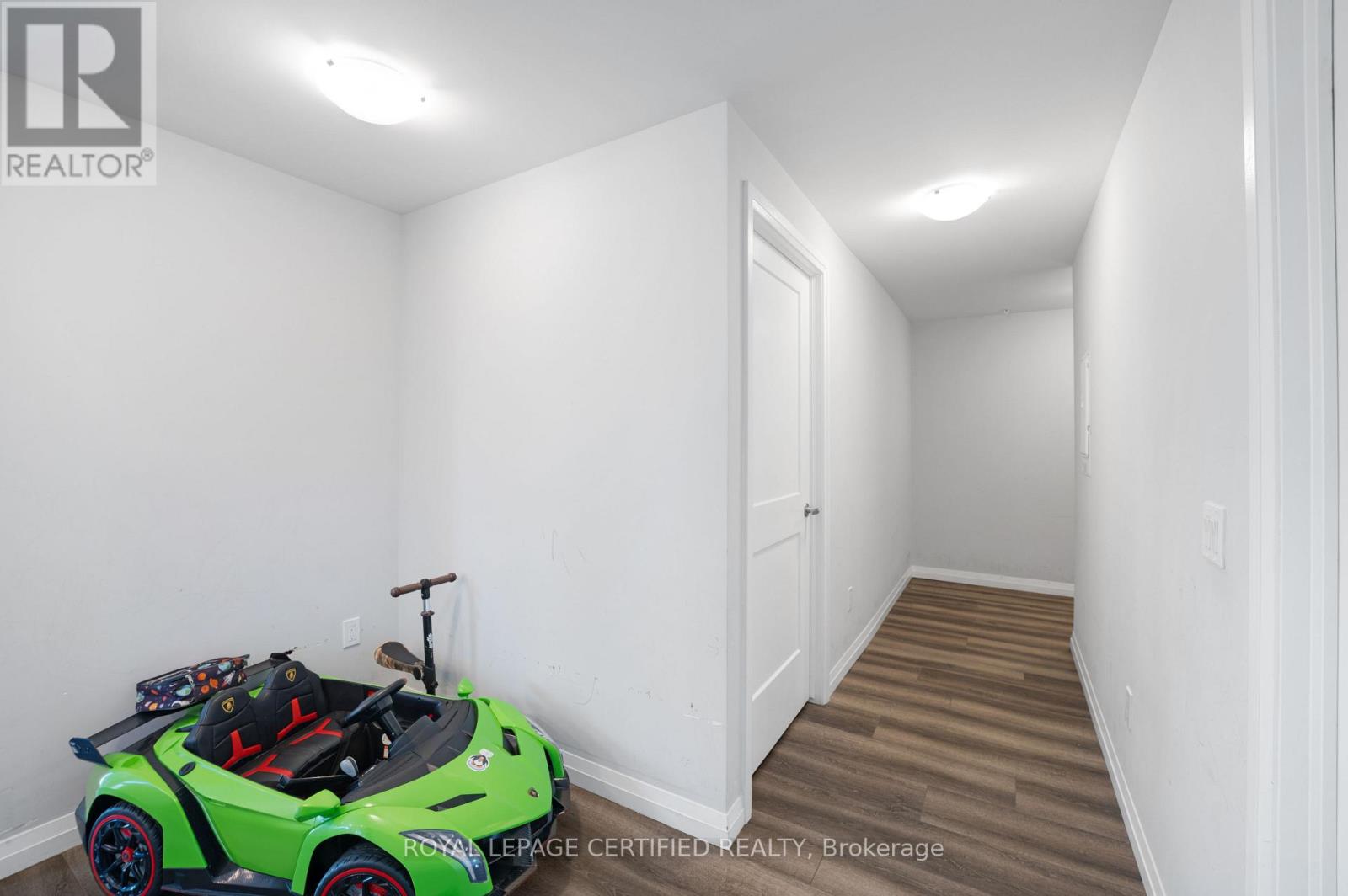 1502 - 108 Garment Street, Kitchener, Ontario  N2G 0E2 - Photo 12 - X12820284