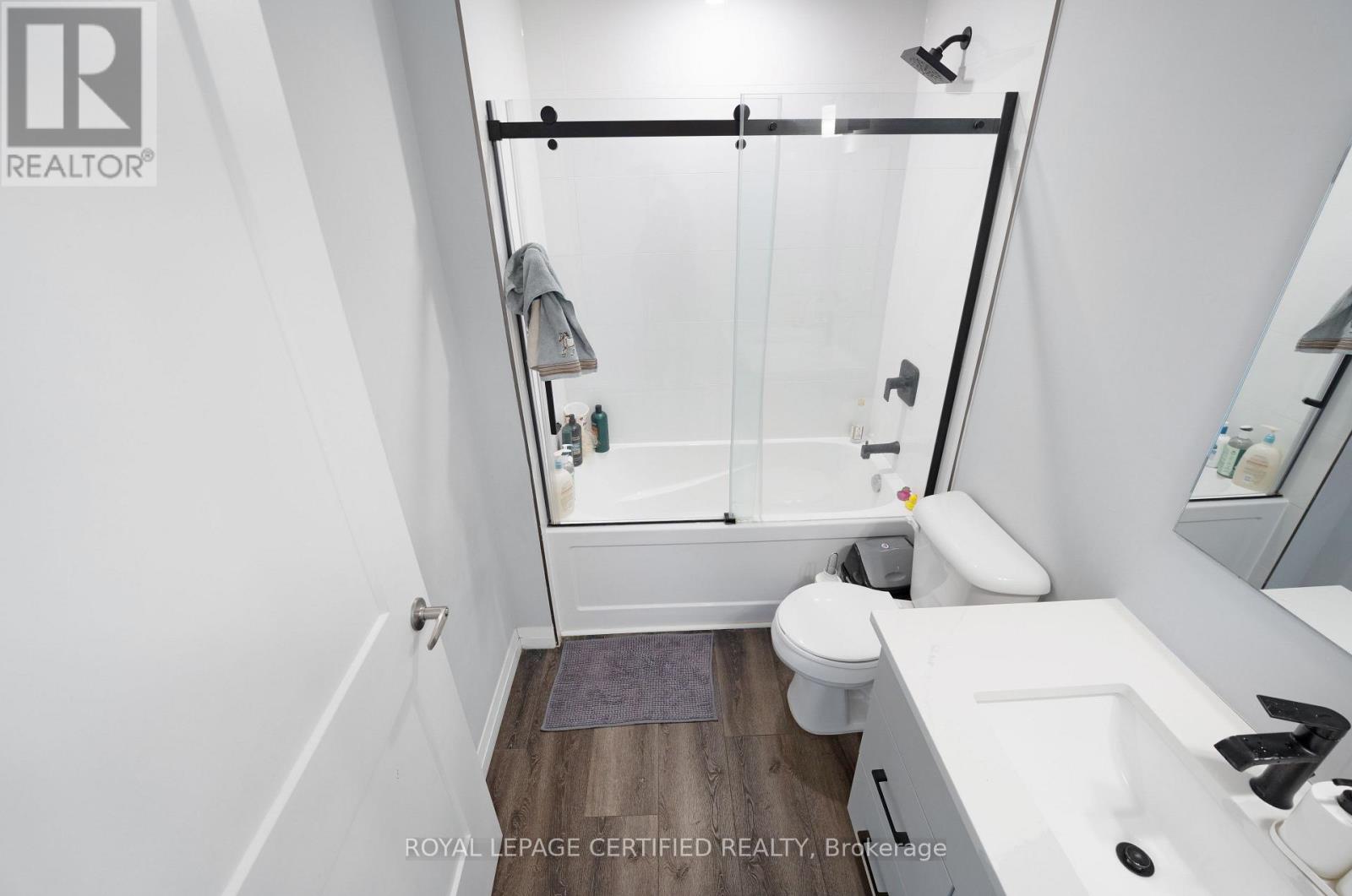 1502 - 108 Garment Street, Kitchener, Ontario  N2G 0E2 - Photo 17 - X12820284