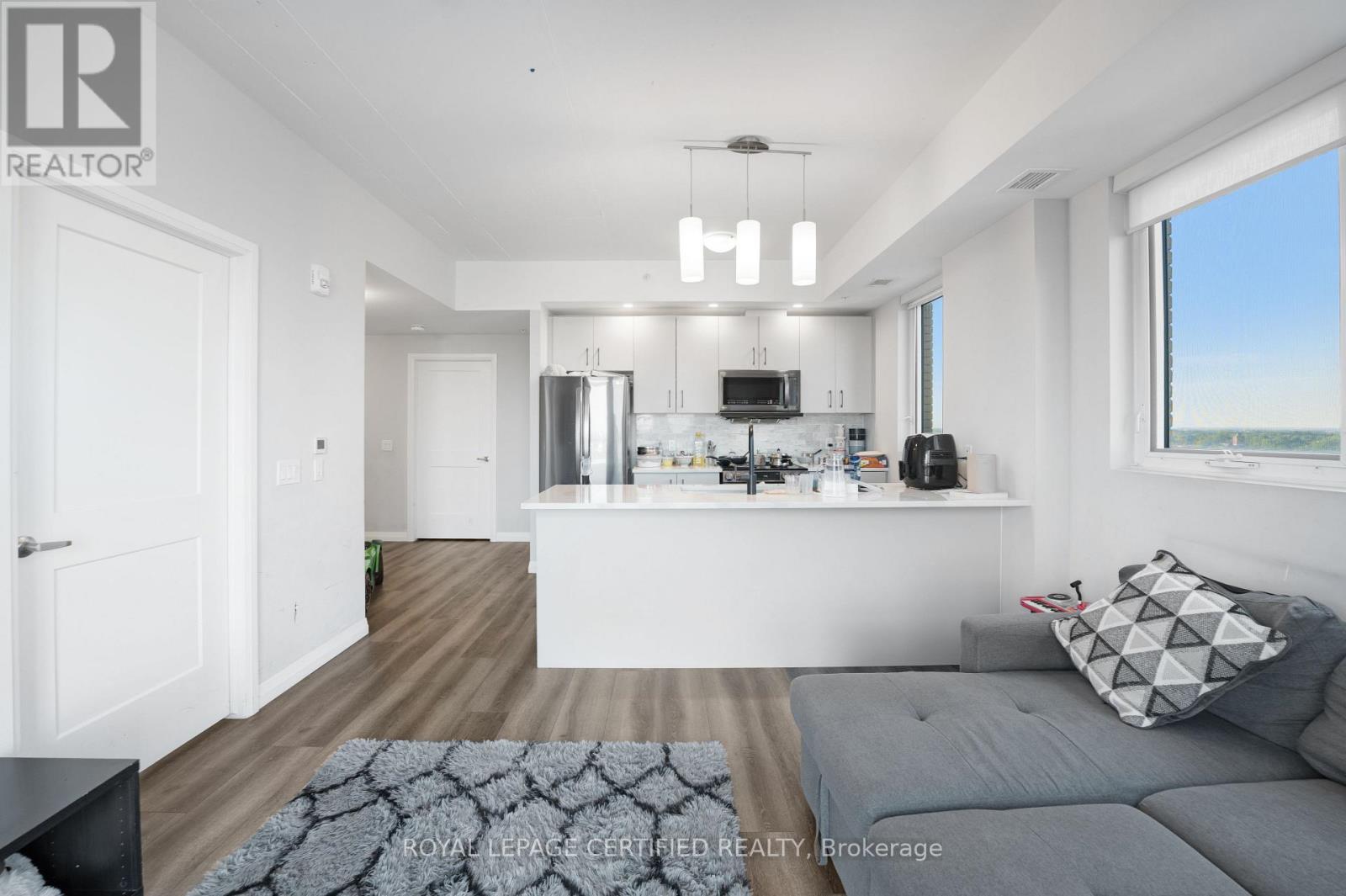 1502 - 108 Garment Street, Kitchener, Ontario  N2G 0E2 - Photo 5 - X12820284