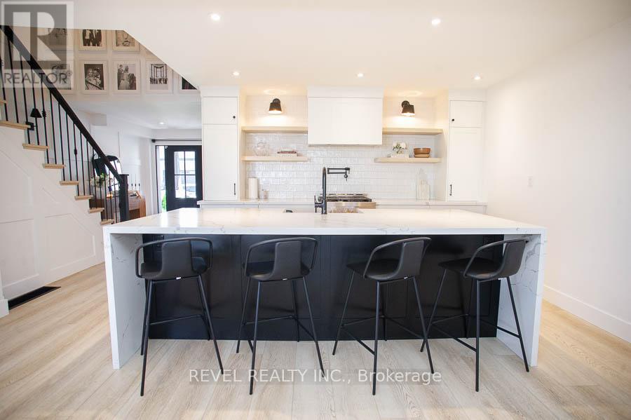 26 Gibbons Street, Norfolk, Ontario  N0E 1Y0 - Photo 9 - X12820318