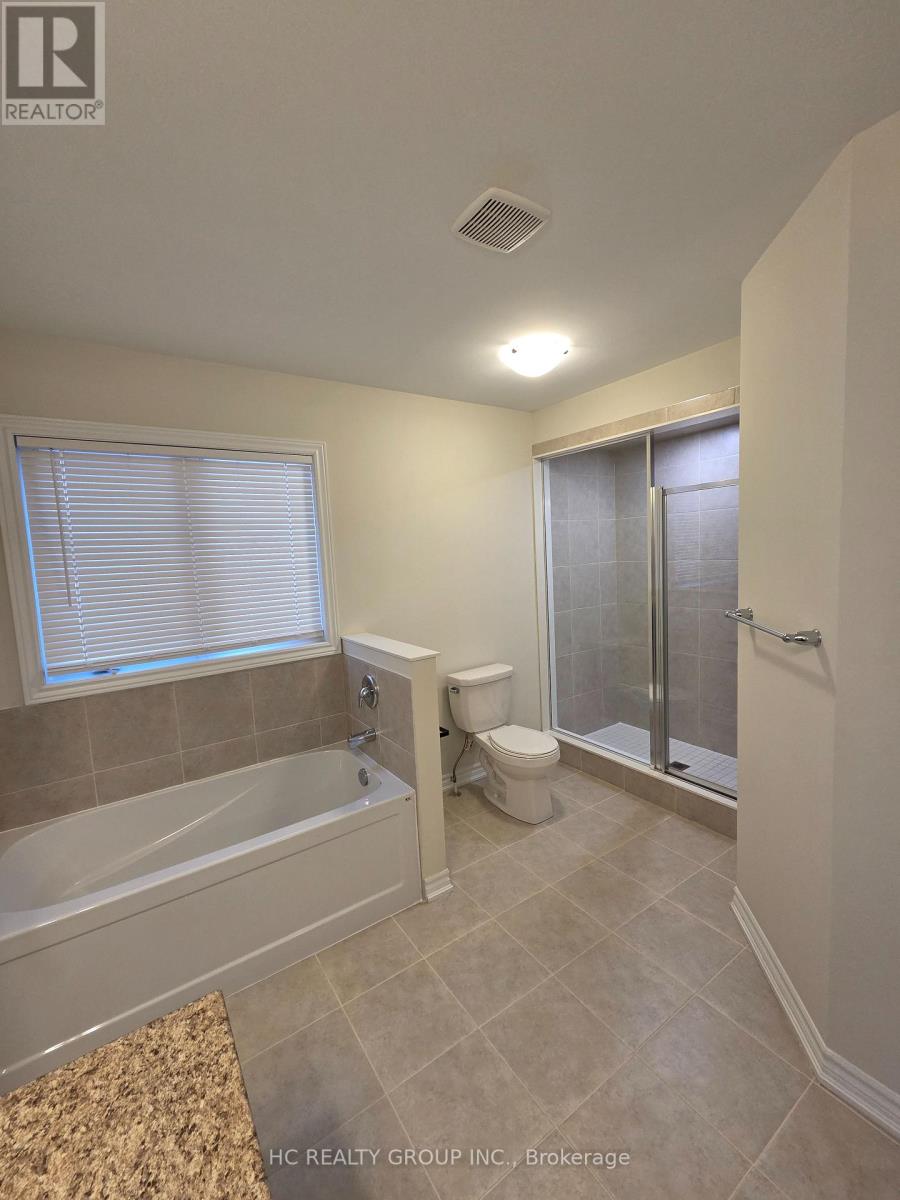 355 Mceachern Lane, Gravenhurst, Ontario  P1P 0H8 - Photo 12 - X12820346