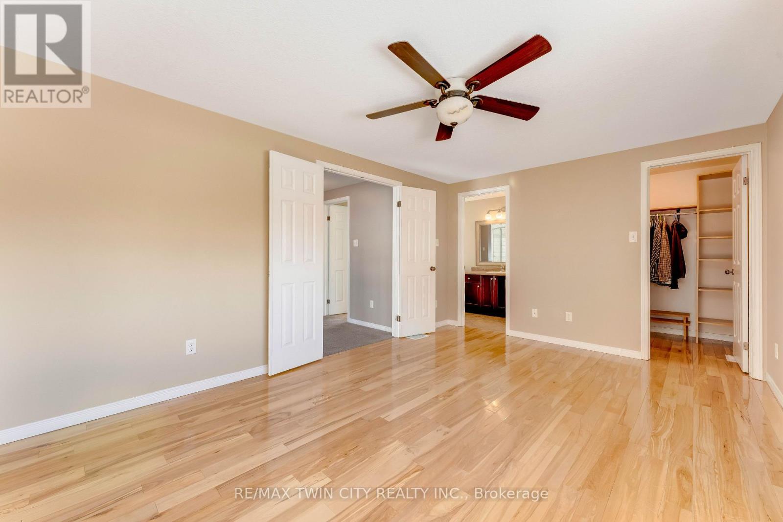 505 Snowdrop Court, Kitchener, Ontario  N2E 4G4 - Photo 20 - X12820352