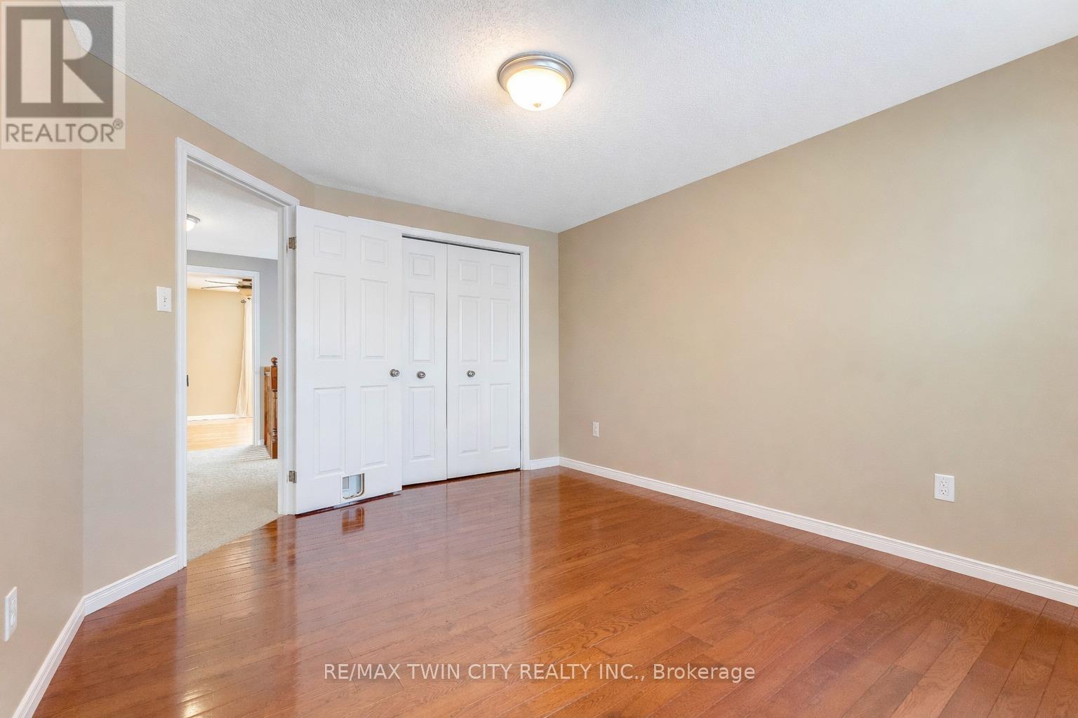 505 Snowdrop Court, Kitchener, Ontario  N2E 4G4 - Photo 22 - X12820352