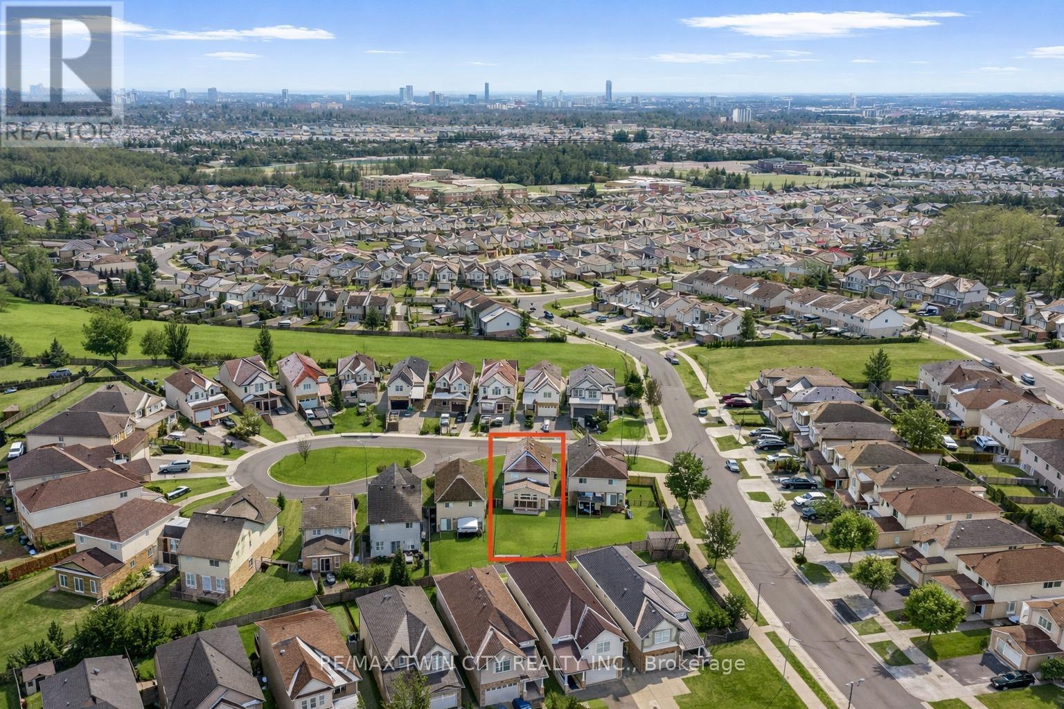 505 Snowdrop Court, Kitchener, Ontario  N2E 4G4 - Photo 45 - X12820352