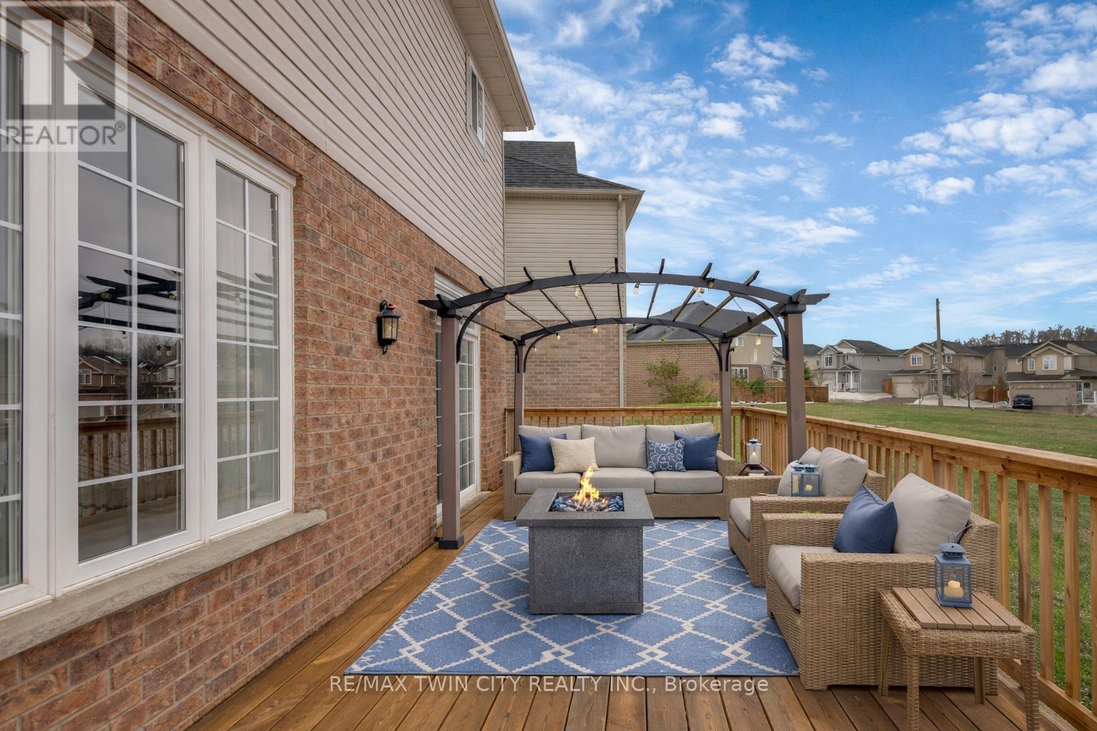 75 Stillwater Street Drive, Kitchener, Ontario  N2A 4M4 - Photo 45 - X12820406