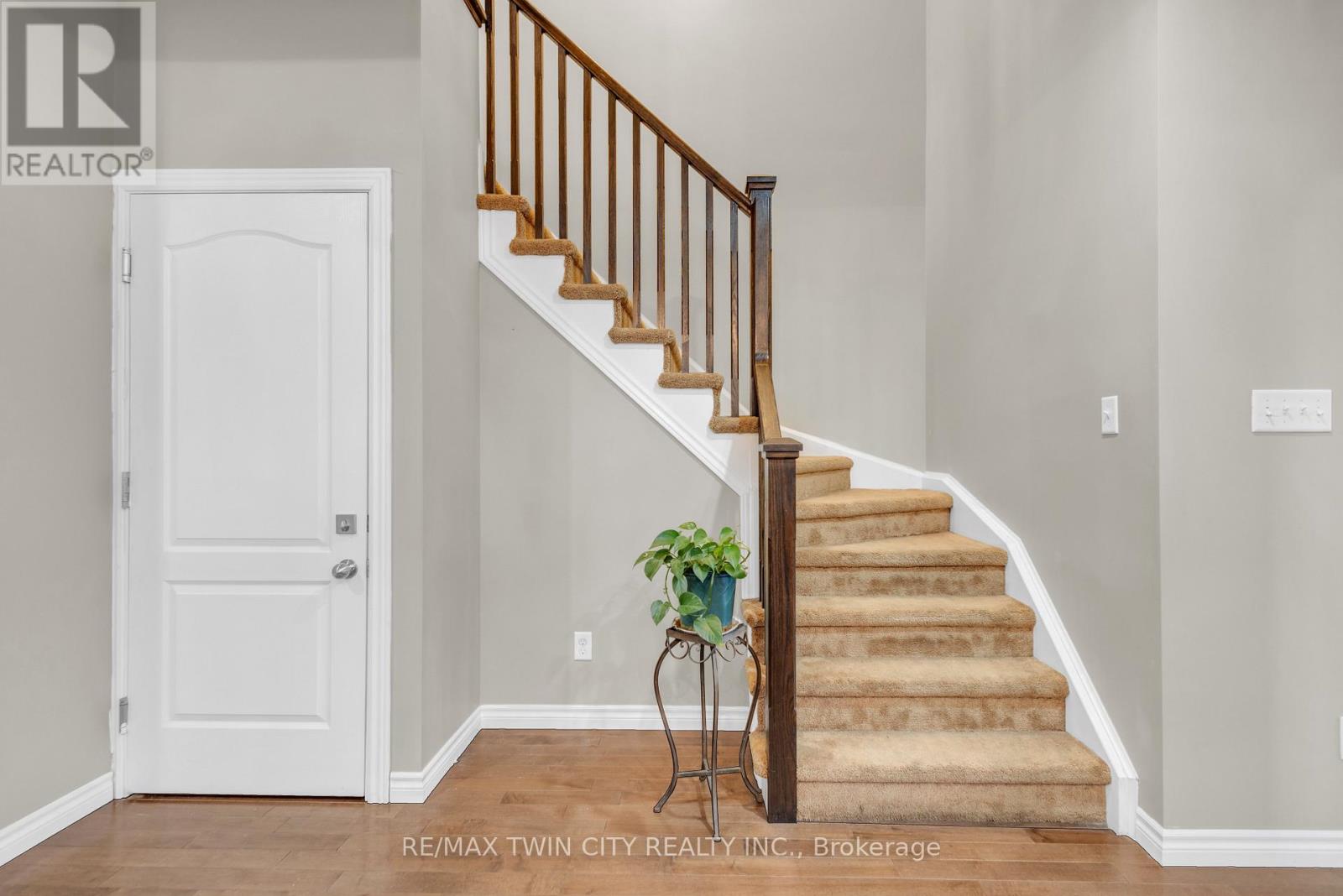 75 Stillwater Street Drive, Kitchener, Ontario  N2A 4M4 - Photo 8 - X12820406