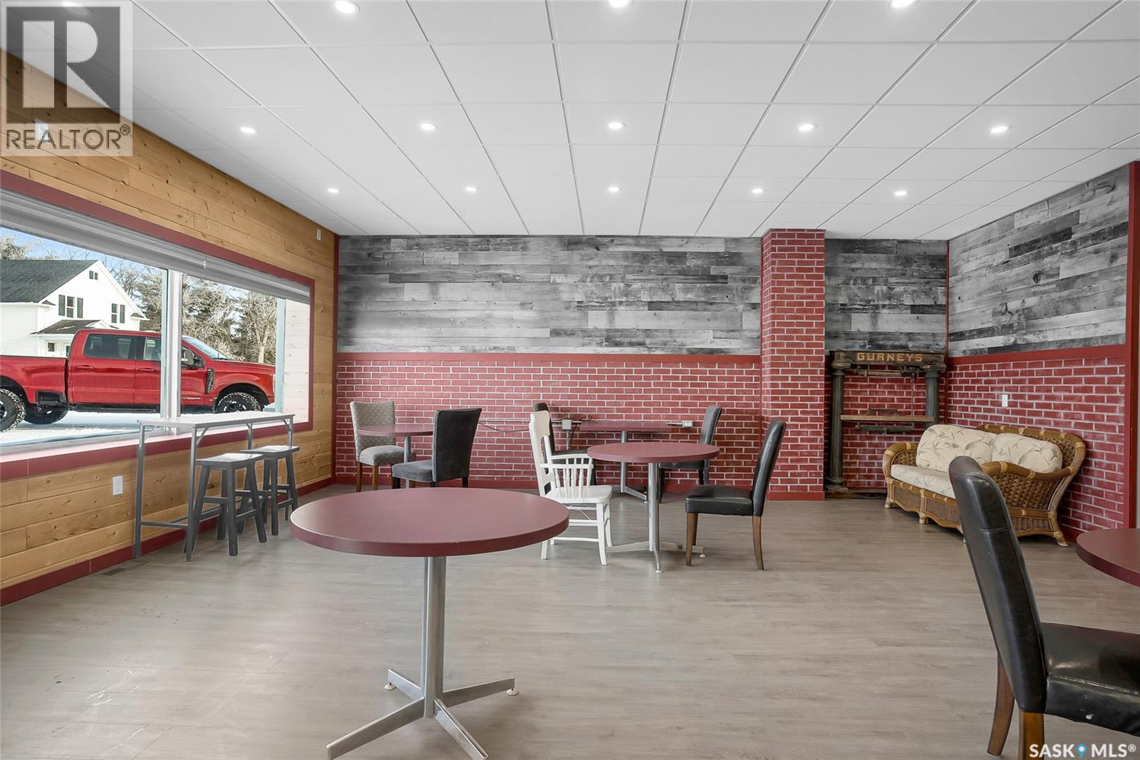 Kenaston Corner, Kenaston, Saskatchewan  S0G 2N0 - Photo 4 - SK029093