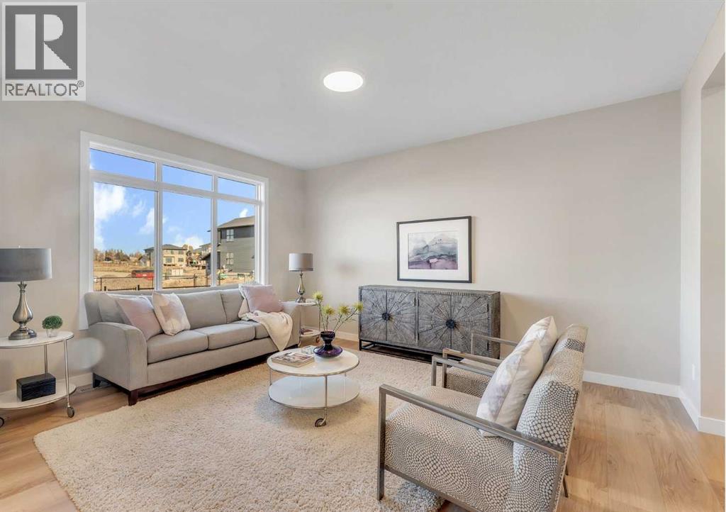 212 Edgefield Bay, Strathmore, Alberta  T1P 2K4 - Photo 4 - A2279652