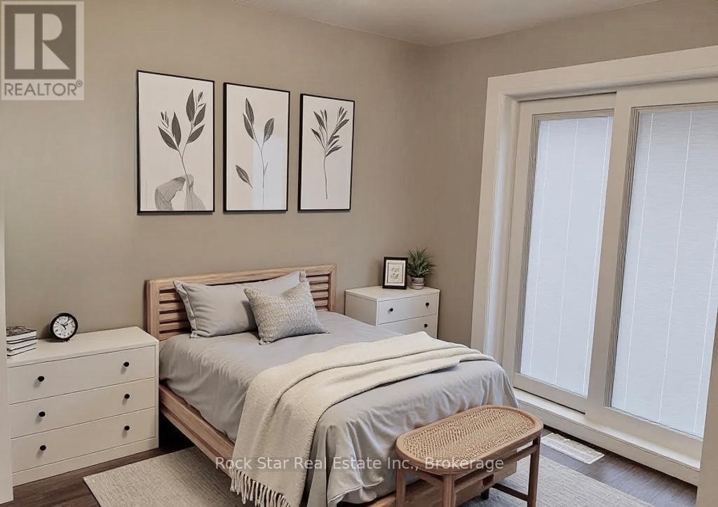 Main Floor - 269 Montmorency Drive, Hamilton, Ontario  L8K 5H3 - Photo 3 - X12820436