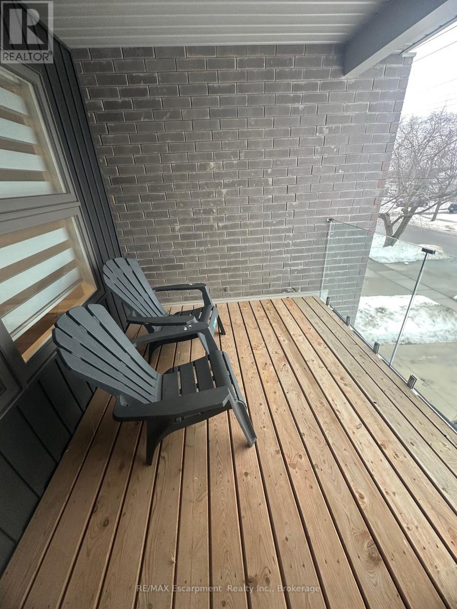 60 Park Avenue, St. Catharines, Ontario  L2P 1R2 - Photo 13 - X12820512