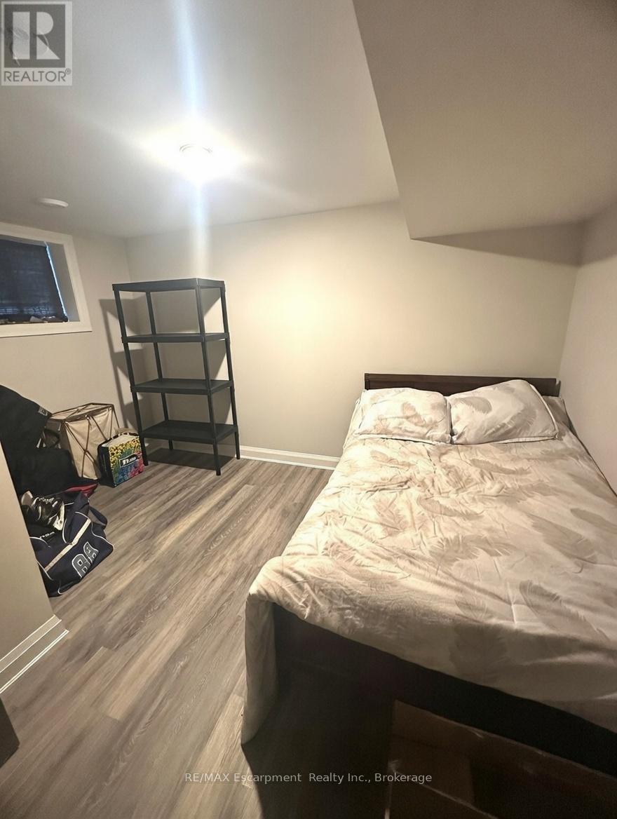 60 Park Avenue, St. Catharines, Ontario  L2P 1R2 - Photo 15 - X12820512