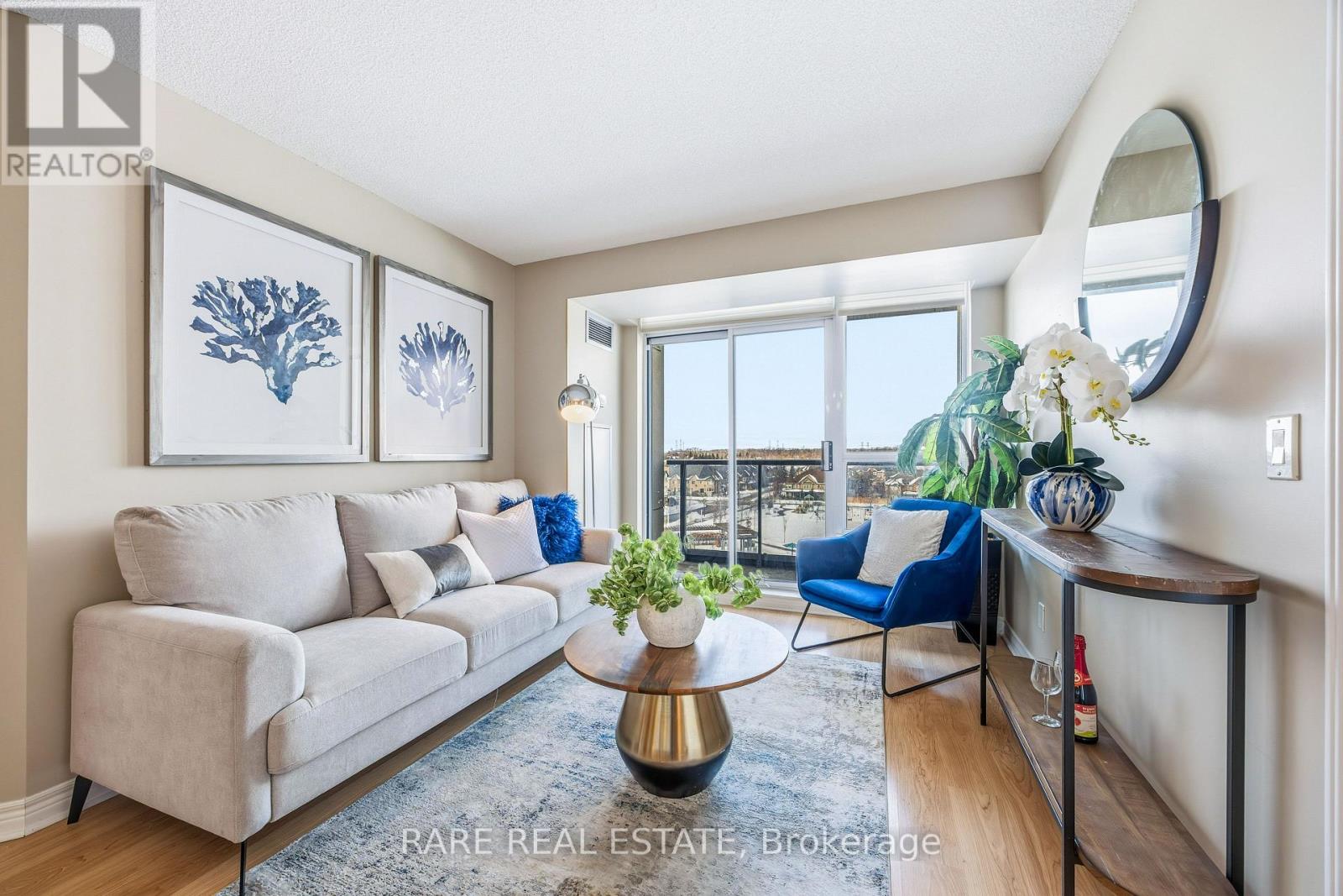 506 - 15 NORTH PARK ROAD, Vaughan, Ontario