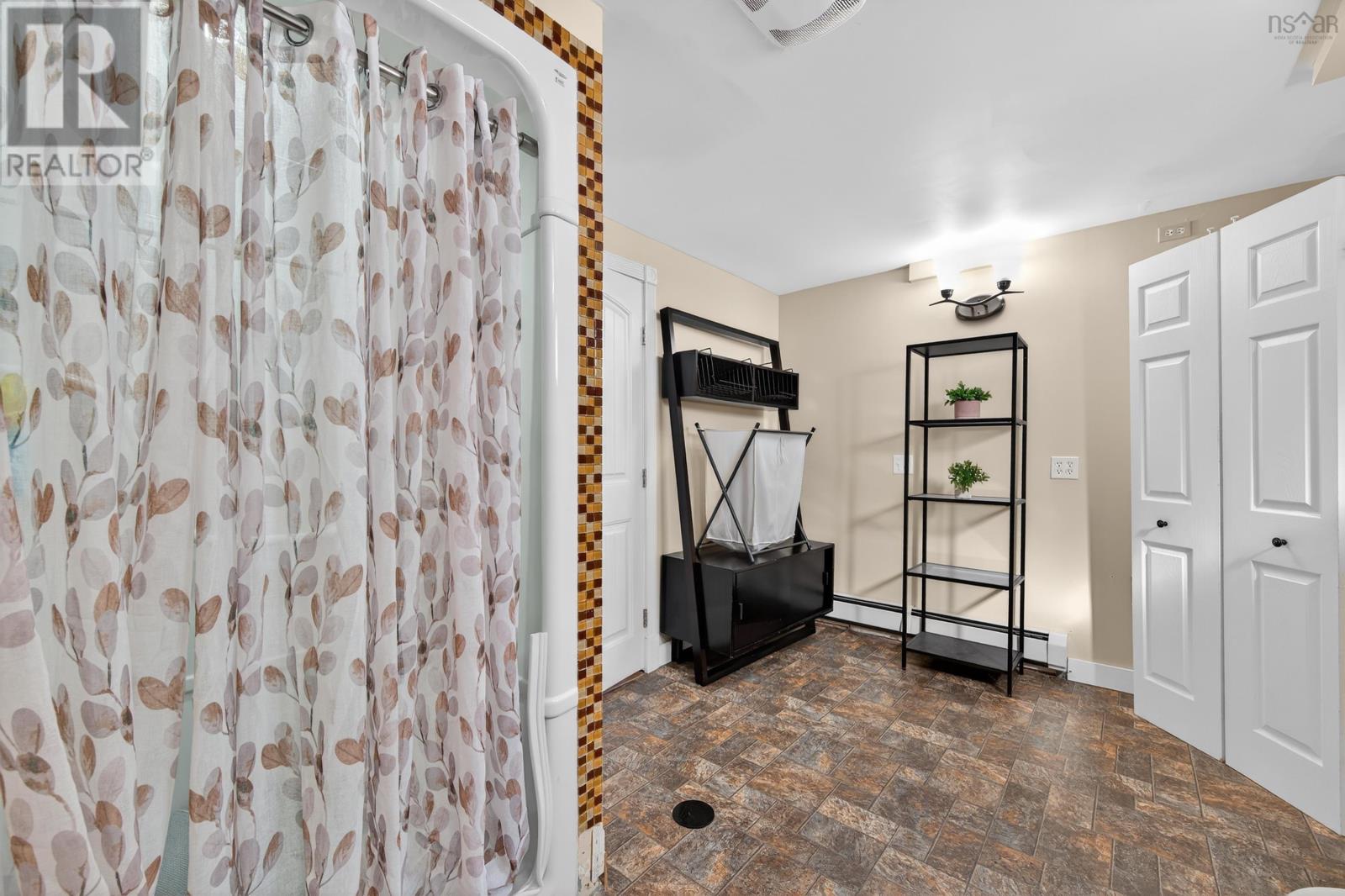 53 Erinmore Drive, Sydney, Nova Scotia  B1M 1A7 - Photo 48 - 202603378