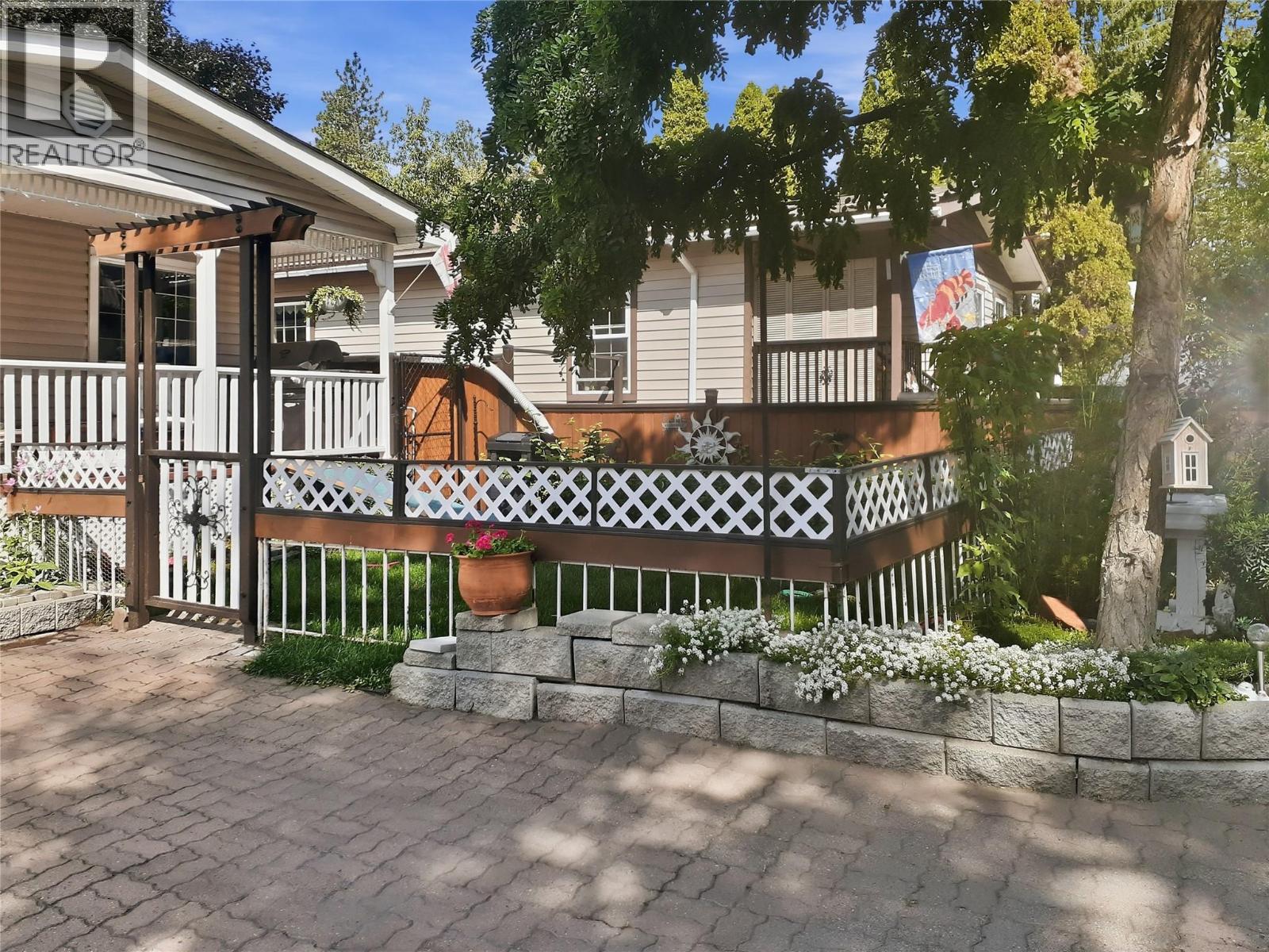 1999 Highway 97a Lot# 30, West Kelowna, British Columbia  V1Z 1B2 - Photo 17 - 10376089