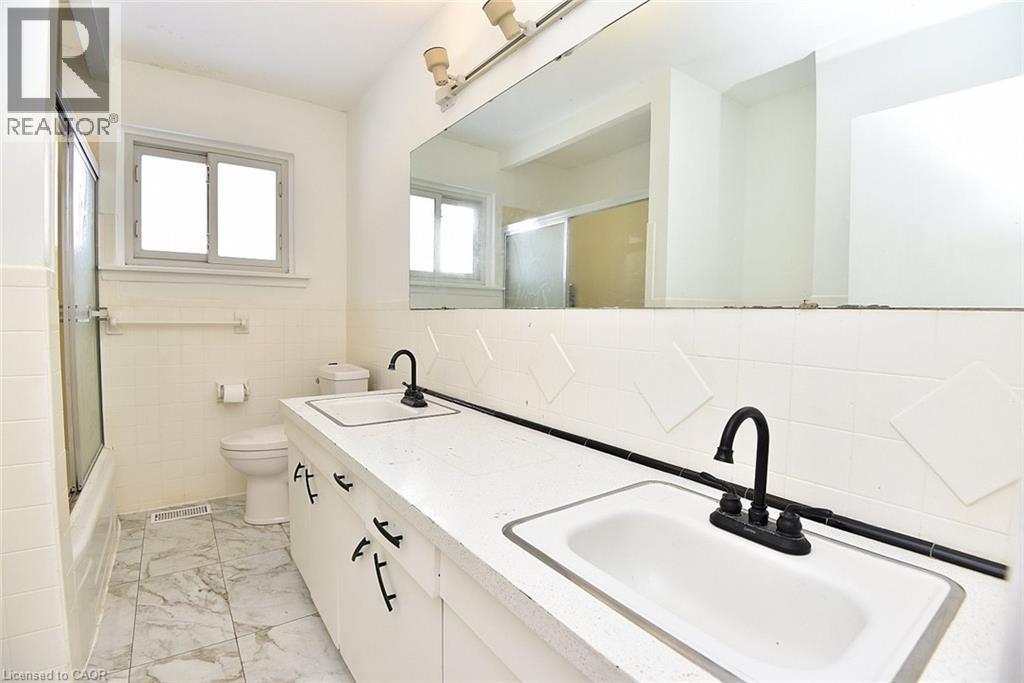 409 Tennyson Drive, Oakville, Ontario  L6L 3Z2 - Photo 12 - 40807762