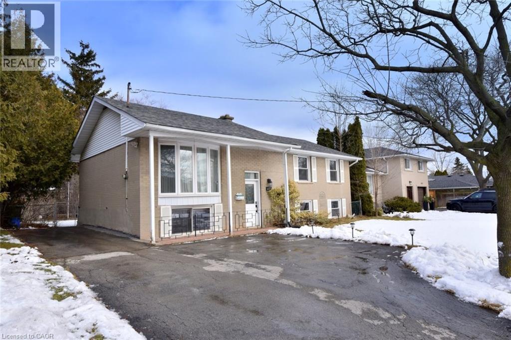 409 Tennyson Drive, Oakville, Ontario  L6L 3Z2 - Photo 2 - 40807762