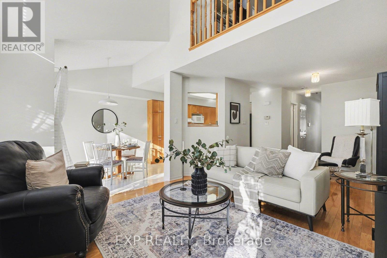 89 Inverkip Avenue, Ottawa, Ontario  K1T 4B9 - Photo 6 - X12818952