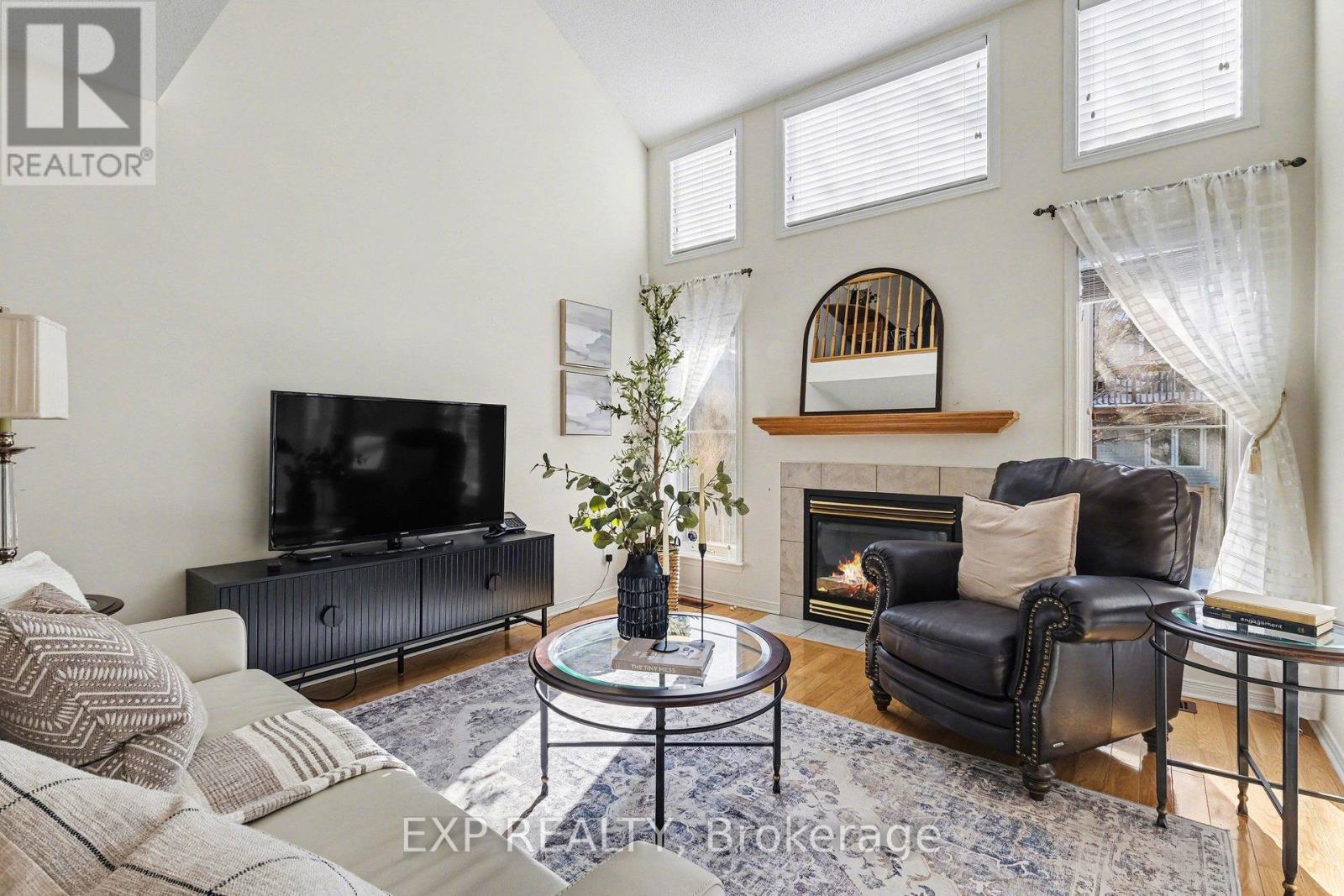 89 Inverkip Avenue, Ottawa, Ontario  K1T 4B9 - Photo 7 - X12818952