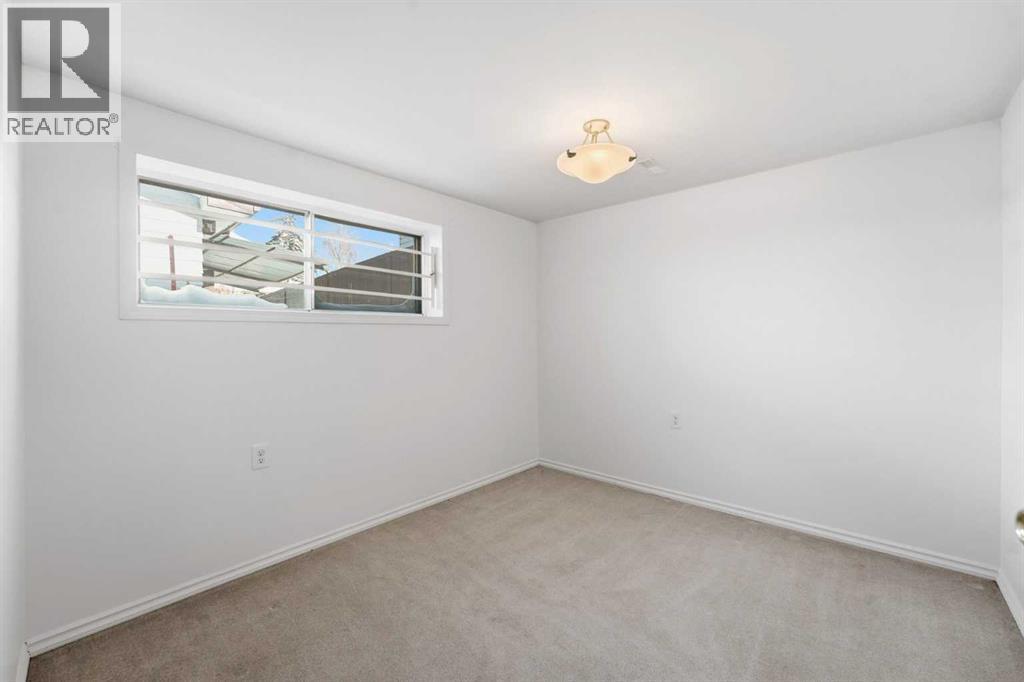 5720 Madigan Drive Ne, Calgary, Alberta  T2A 4P5 - Photo 21 - A2287526