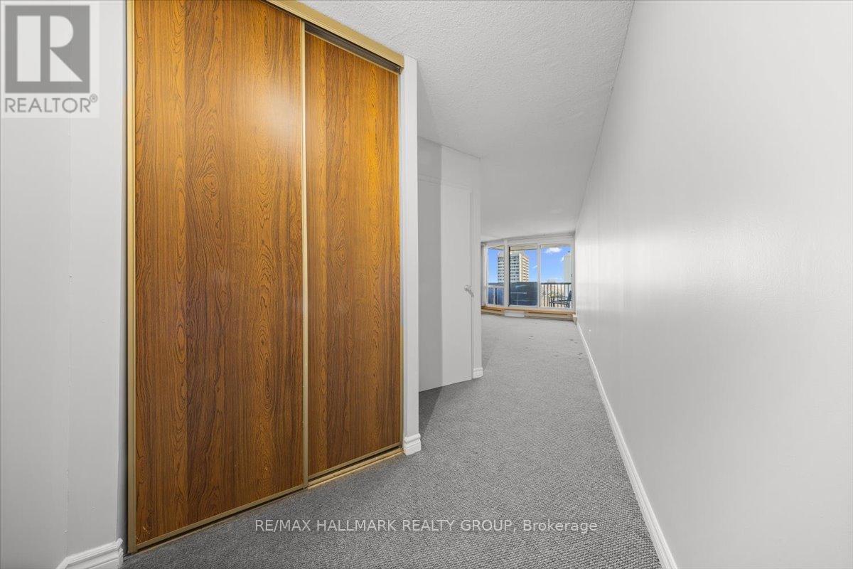 1403 - 900 Dynes Road S, Ottawa, Ontario  K2C 3L6 - Photo 3 - X12820478