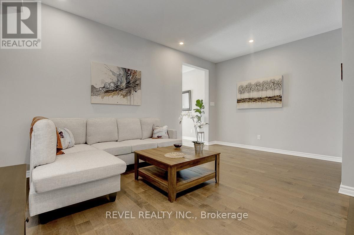 664 Eagle Crest Heights, Ottawa, Ontario  K2S 1G6 - Photo 10 - X12820480