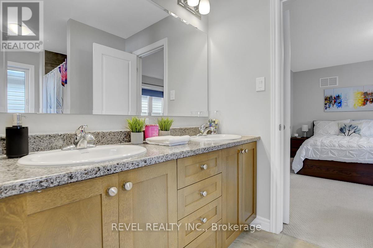 664 Eagle Crest Heights, Ottawa, Ontario  K2S 1G6 - Photo 29 - X12820480