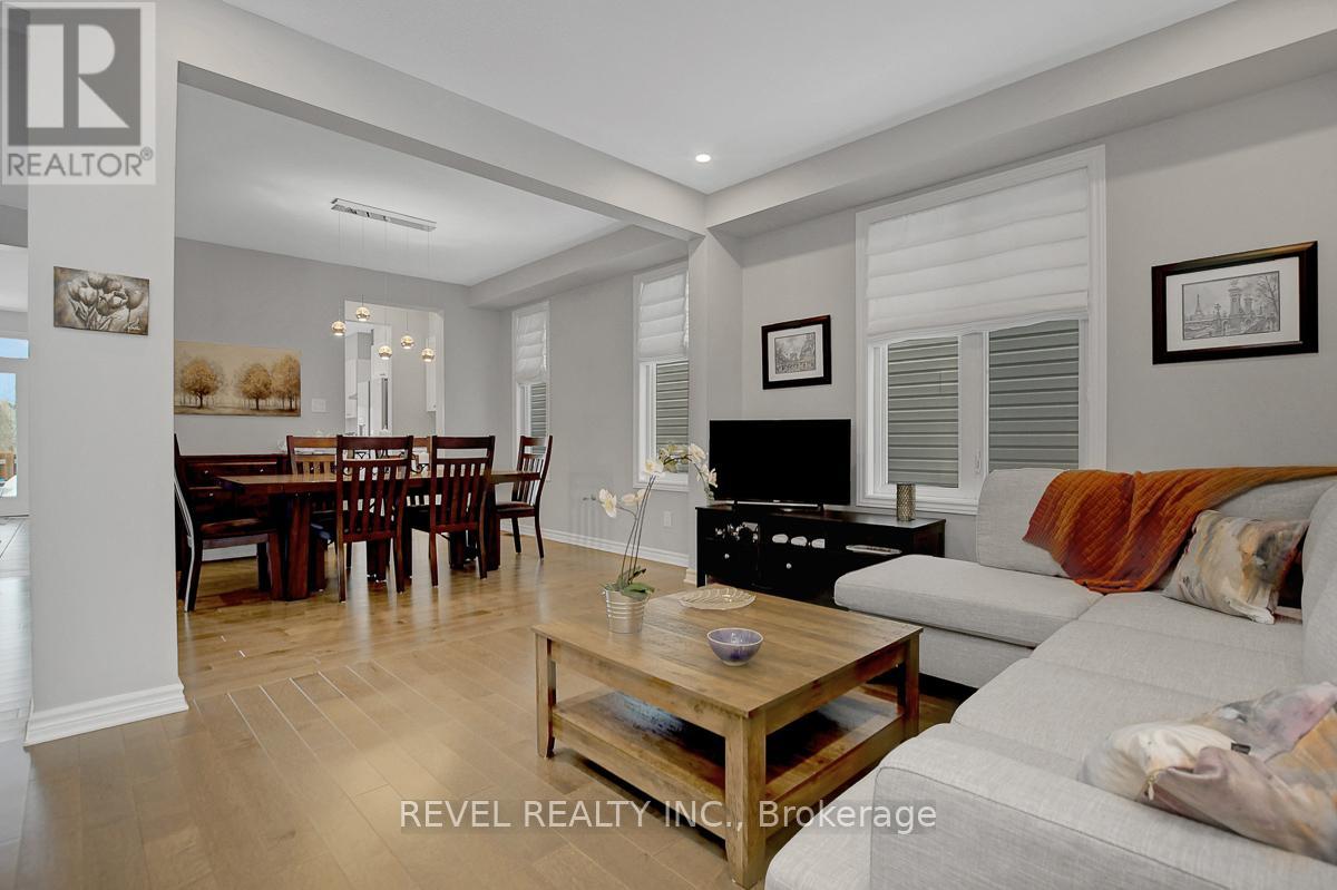 664 Eagle Crest Heights, Ottawa, Ontario  K2S 1G6 - Photo 9 - X12820480