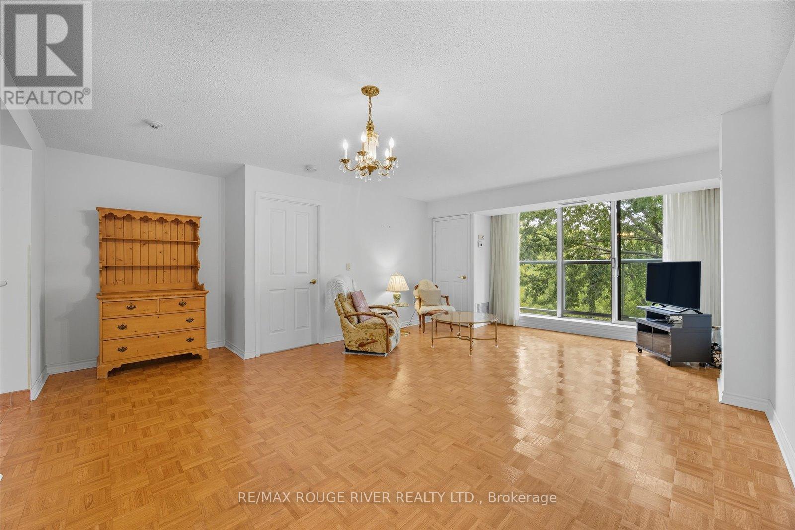 513 - 452 Scarborough Golf Club Road, Toronto, Ontario  M1G 1H1 - Photo 5 - E12722086