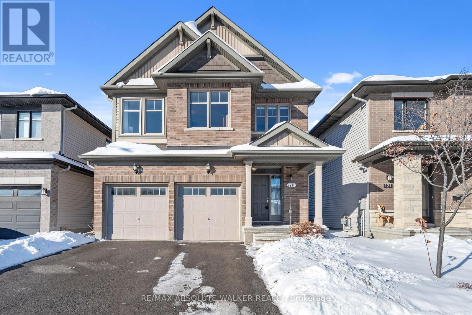 119 Cambie Road, Ottawa, Ontario  K1X 0A6 - Photo 2 - X12802310