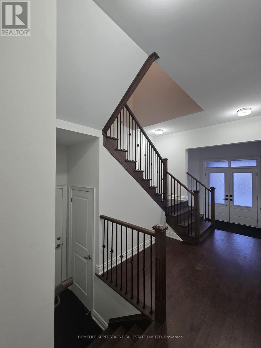 51 Jura Crescent, Brampton, Ontario  L6P 4R3 - Photo 29 - W12594766