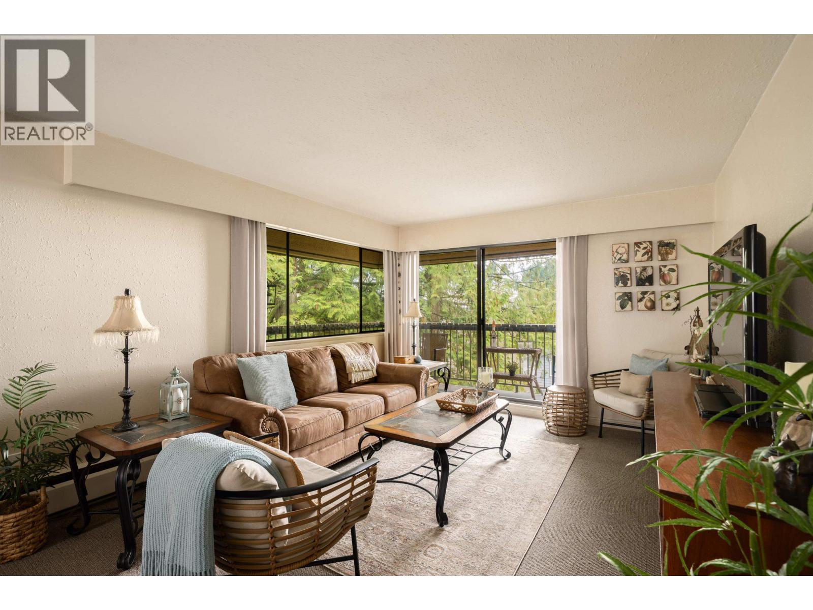 301 1000 King Albert Avenue, Coquitlam, British Columbia  V3J 7A3 - Photo 2 - R3093579