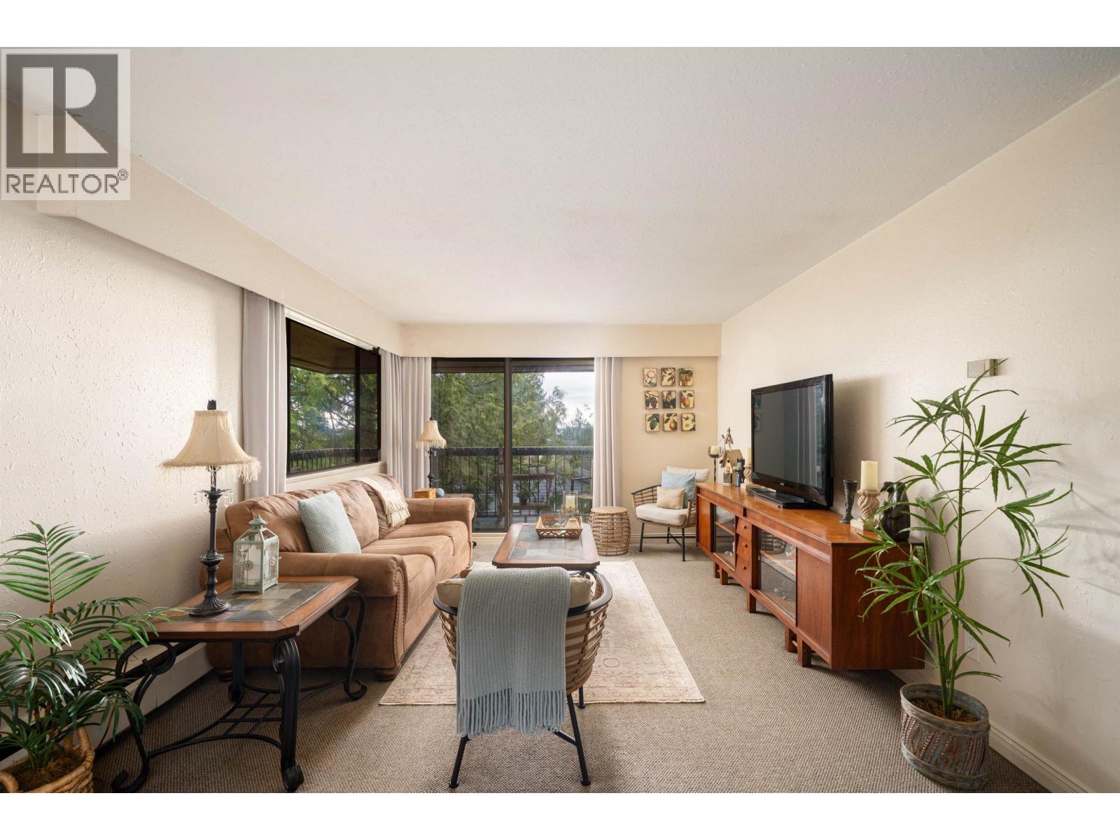 301 1000 King Albert Avenue, Coquitlam, British Columbia  V3J 7A3 - Photo 3 - R3093579