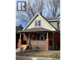 570 PINE STREET, Windsor, Ontario