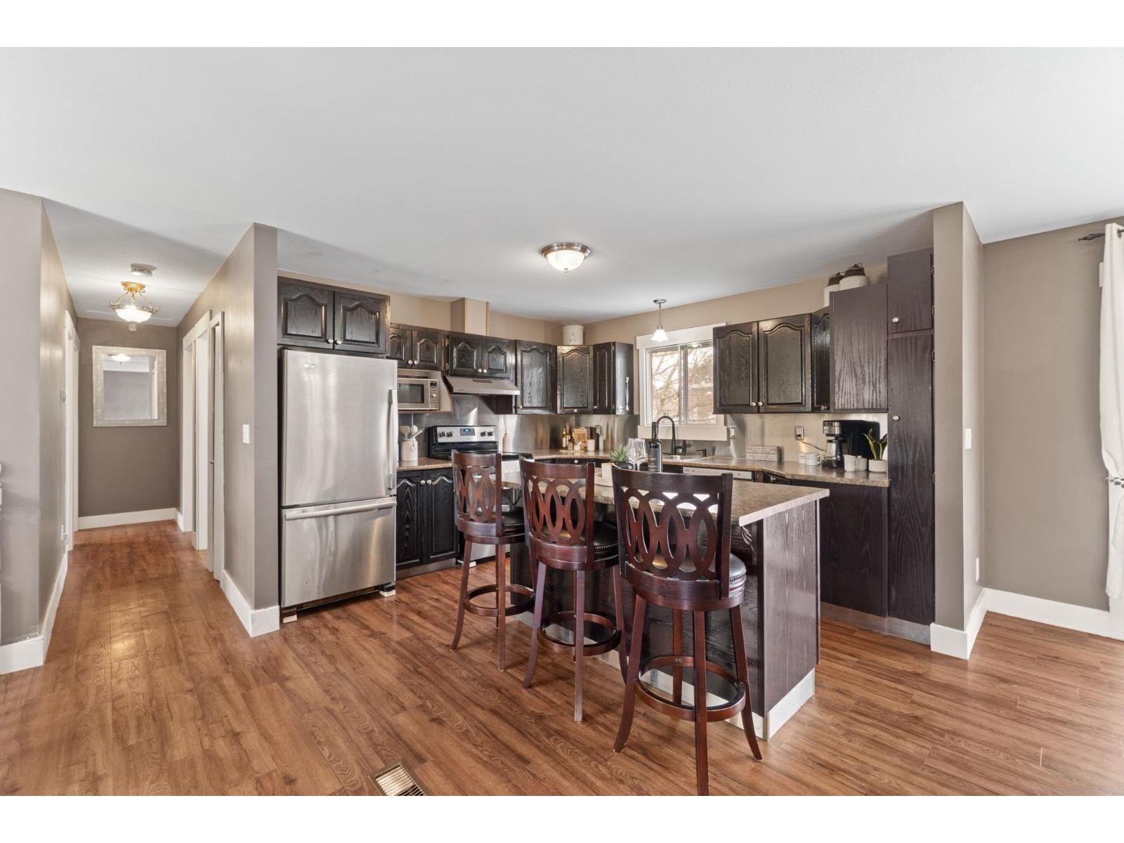 8867 Hazel Street, Chilliwack Proper South, Chilliwack, British Columbia  V2P 7C1 - Photo 10 - R3092620