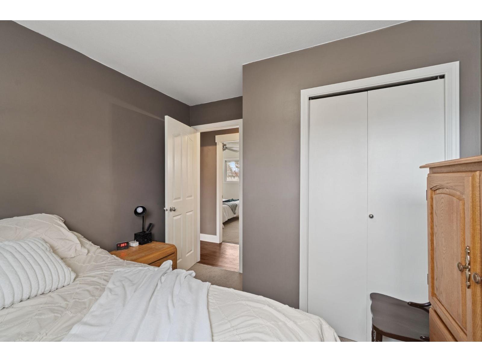 8867 Hazel Street, Chilliwack Proper South, Chilliwack, British Columbia  V2P 7C1 - Photo 16 - R3092620