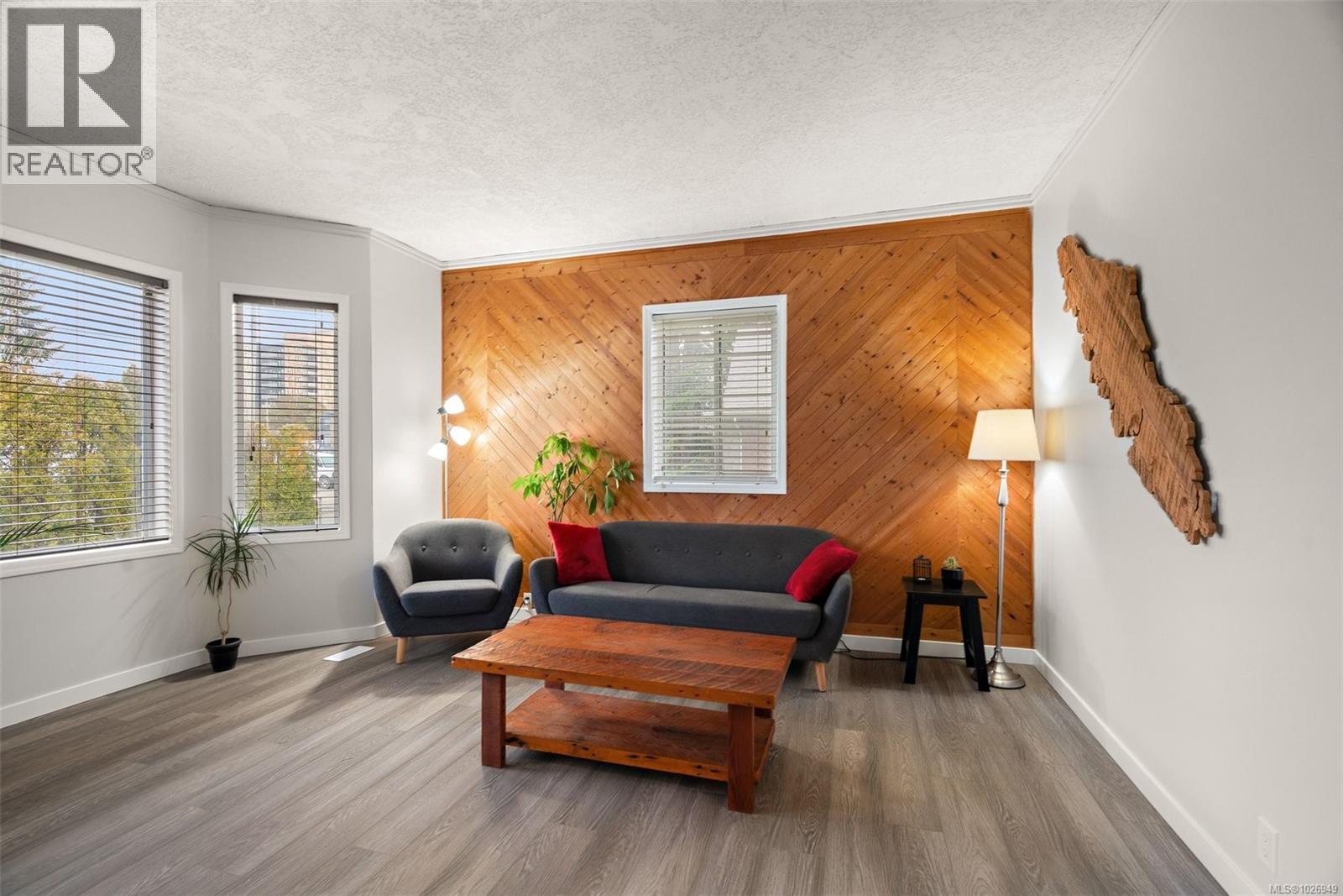 949 Orono Ave, Langford, British Columbia