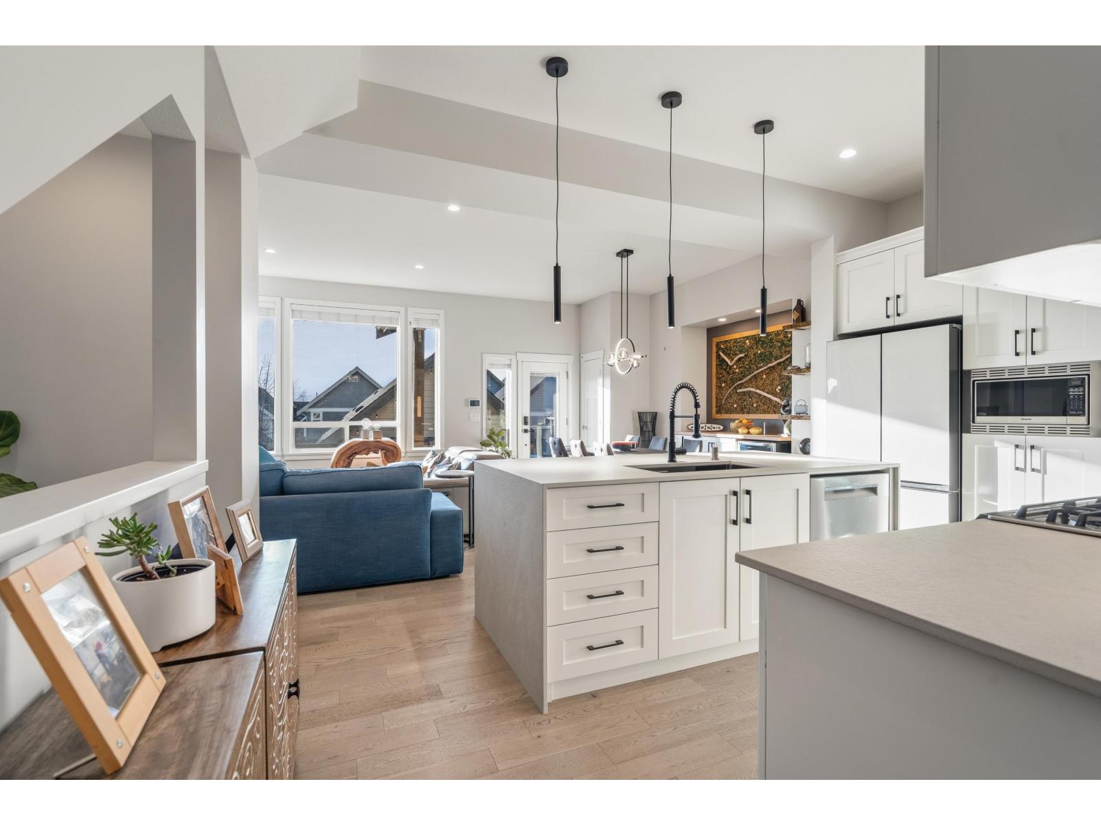 2107 165b Street, Surrey, British Columbia  V3Z 0V6 - Photo 7 - R3093000