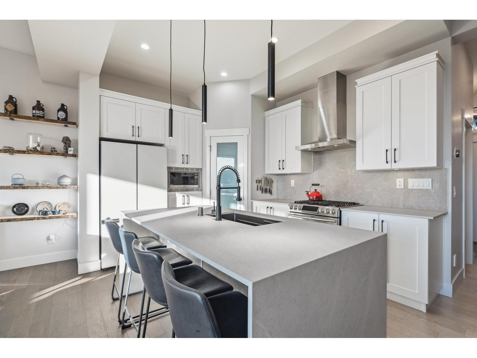 2107 165b Street, Surrey, British Columbia  V3Z 0V6 - Photo 8 - R3093000