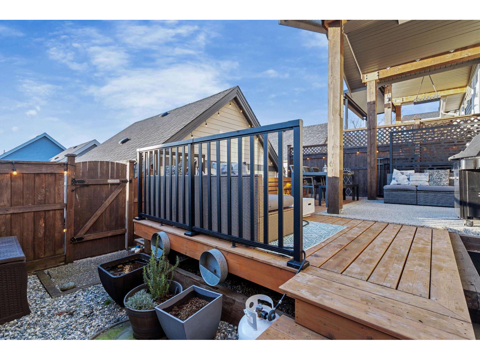 2107 165b Street, Surrey, British Columbia  V3Z 0V6 - Photo 38 - R3093000