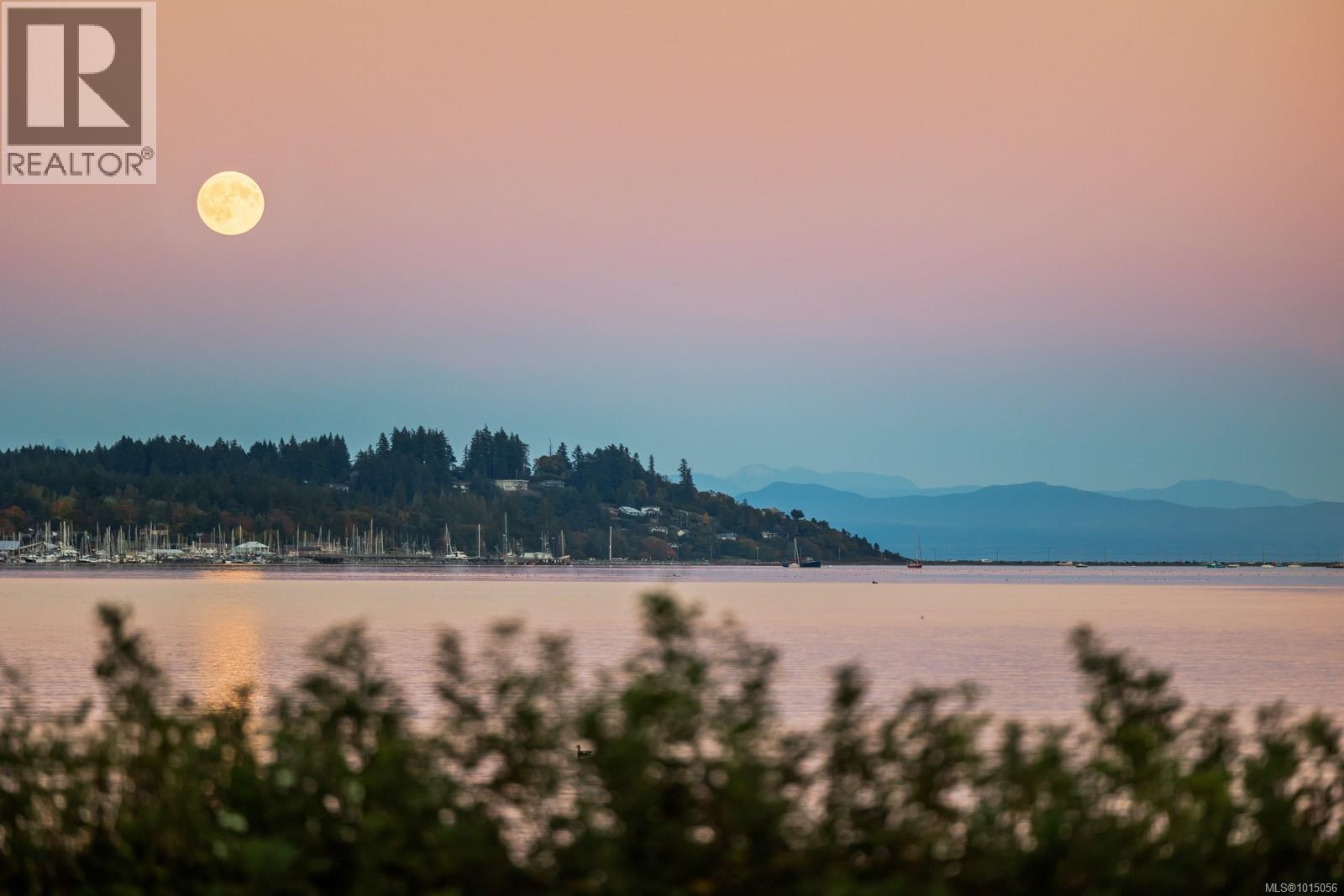 3440 Sandpiper Dr, Courtenay, British Columbia  V9N 9T9 - Photo 3 - 1015056