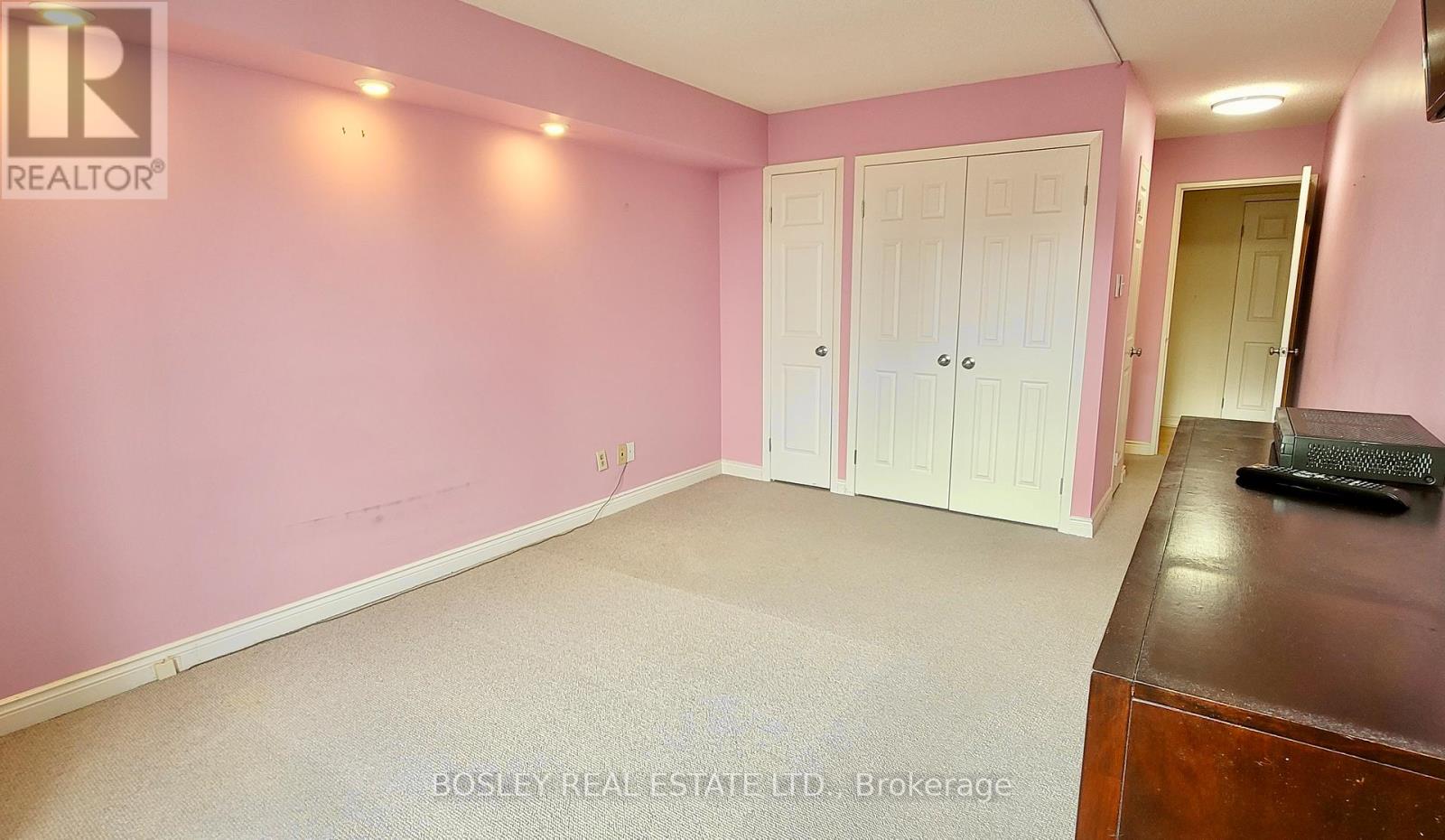 1606 - 77 Carlton Street, Toronto, Ontario  M5B 2J7 - Photo 15 - C12820454