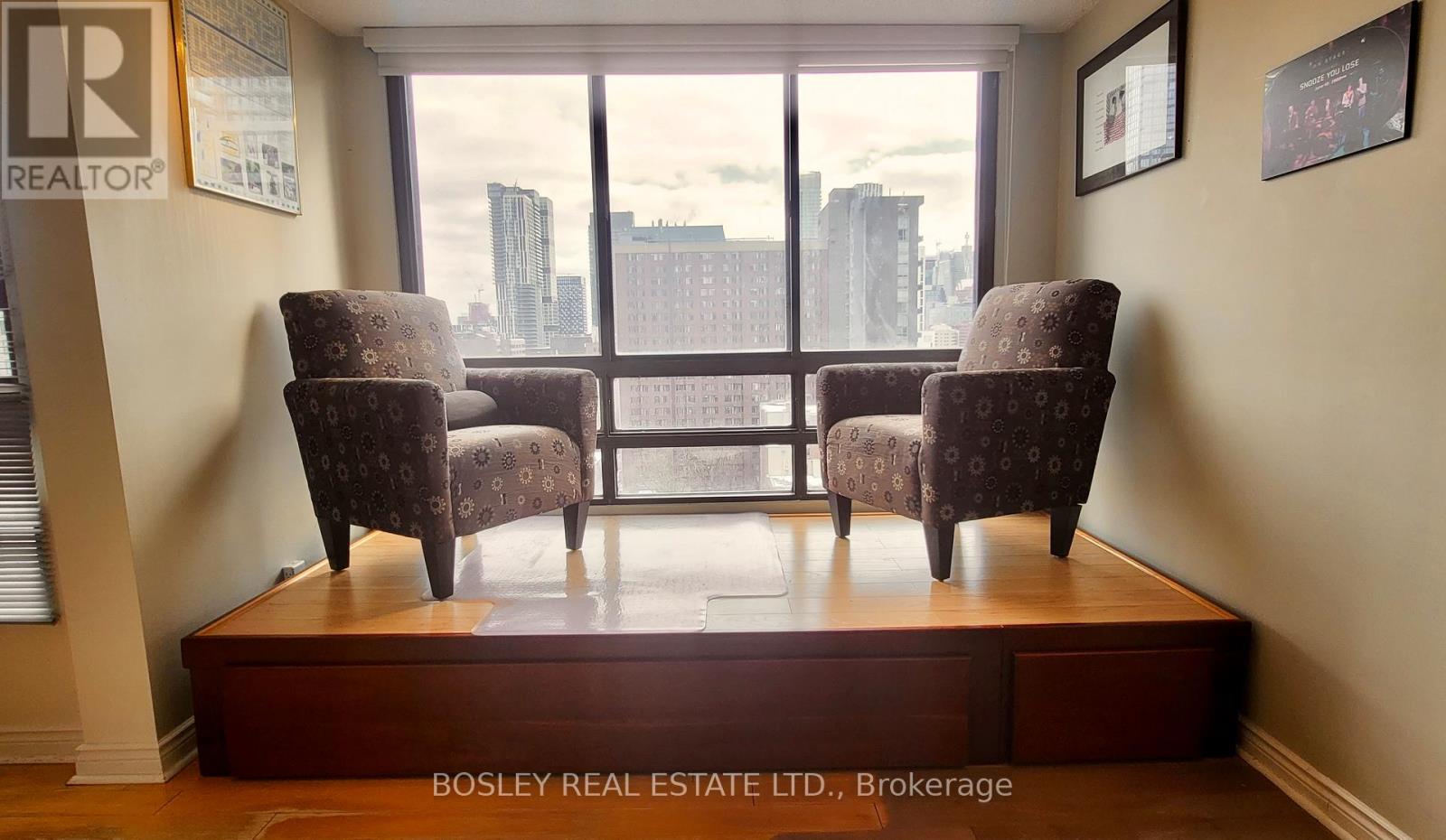 1606 - 77 Carlton Street, Toronto, Ontario  M5B 2J7 - Photo 8 - C12820454