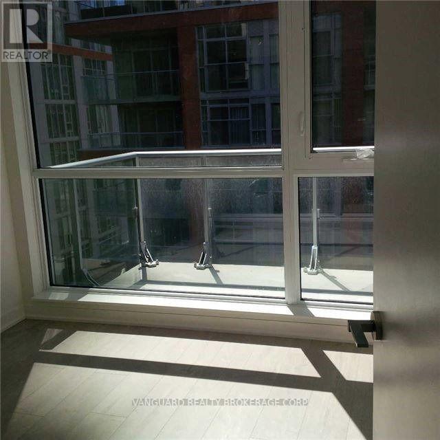 513 - 30 Nelson Street, Toronto, Ontario  M5V 0H5 - Photo 6 - C12820456