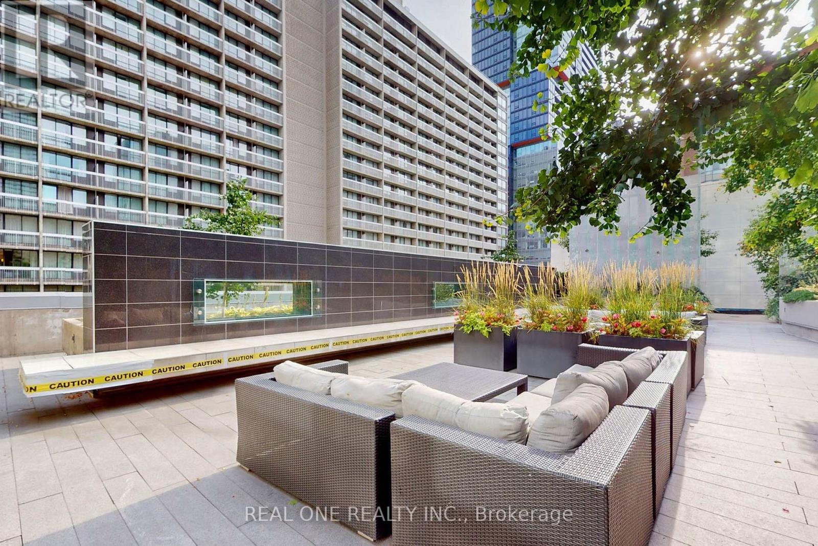 1408 - 386 Yonge Street, Toronto, Ontario  M5B 0A5 - Photo 41 - C12820474