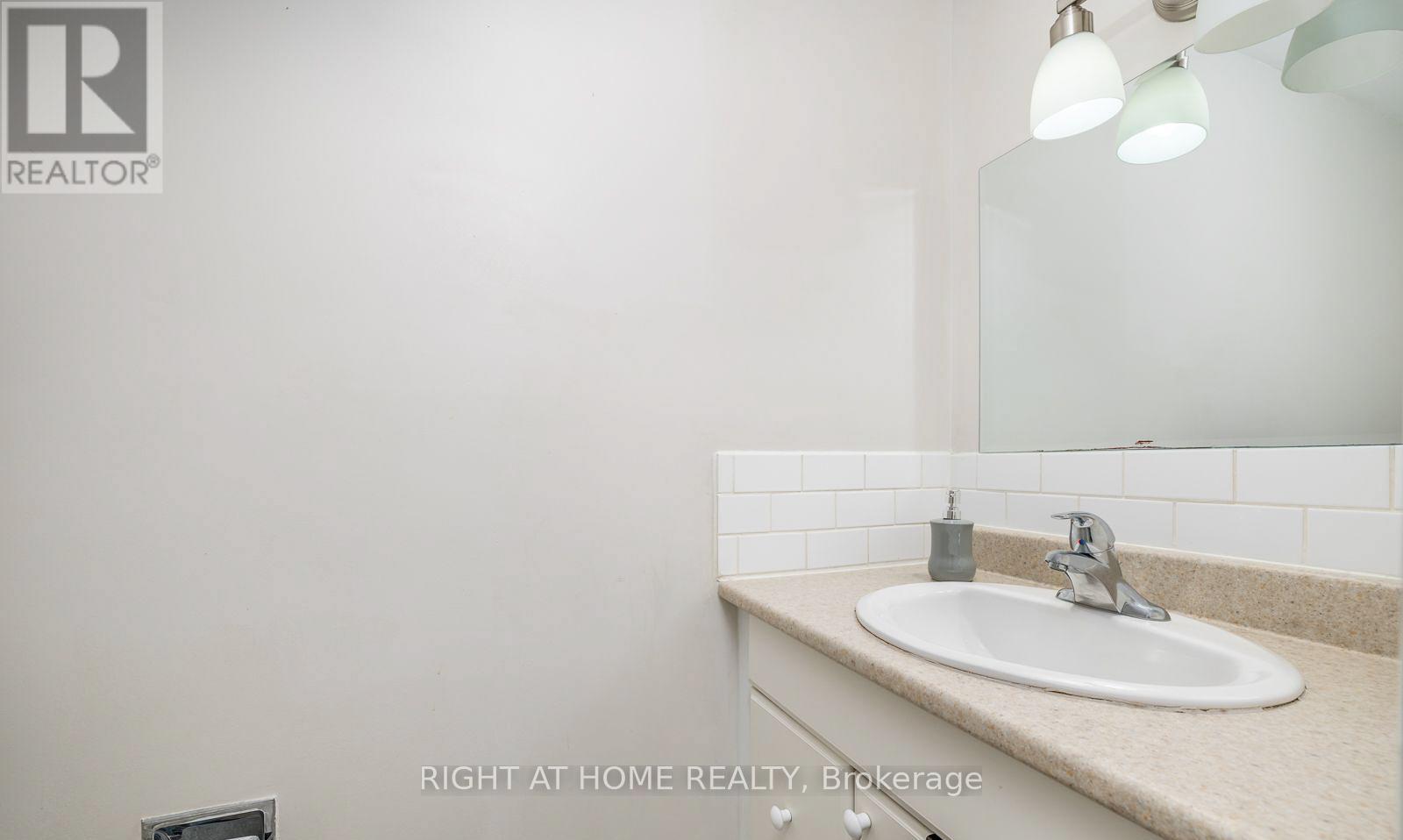 91 - 155 Glovers Road, Oshawa, Ontario  L1G 7A4 - Photo 13 - E12820514