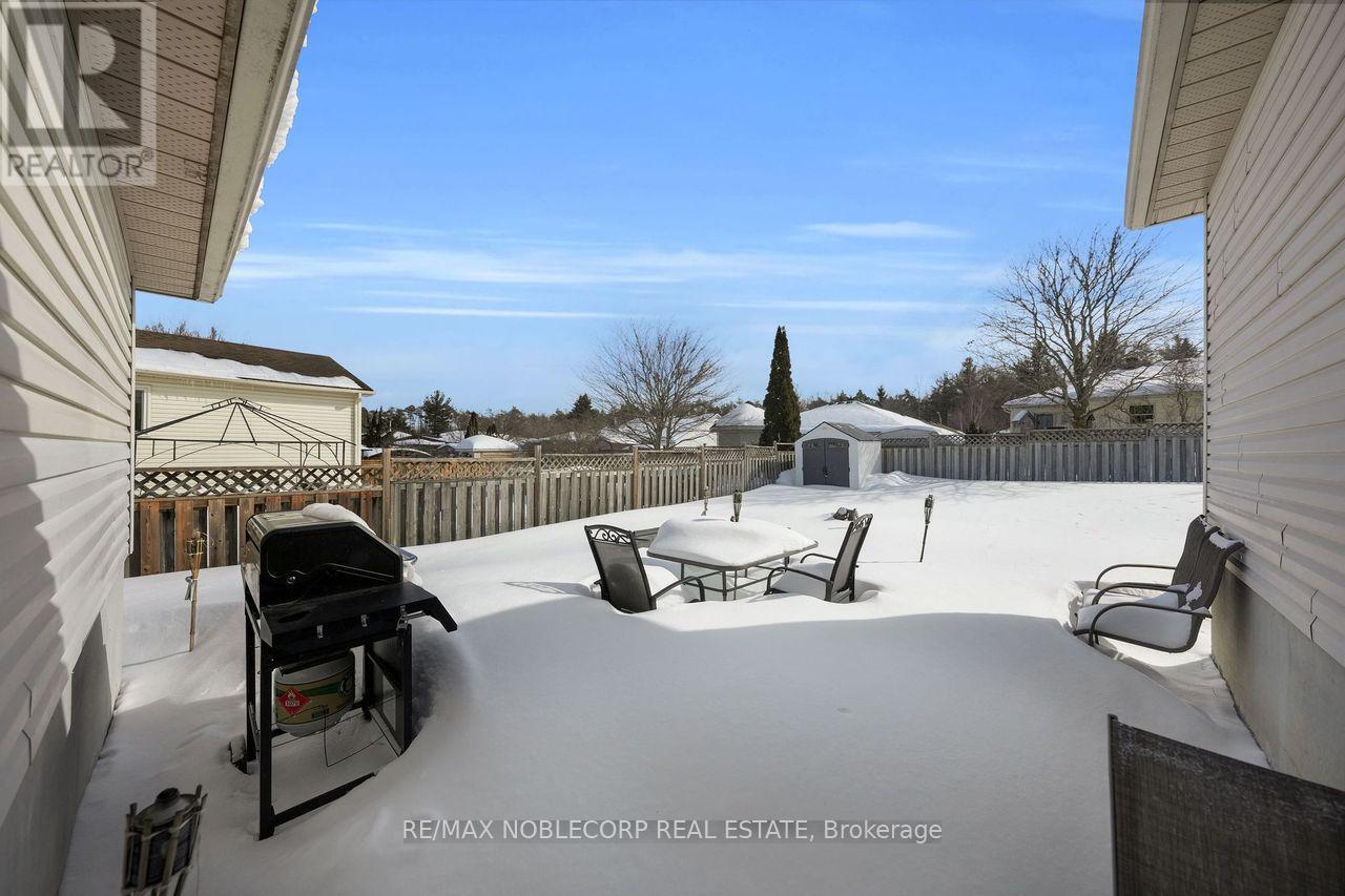 6 Mcqueen Street, Essa (Angus), Ontario  L0M 1B0 - Photo 31 - N12820508